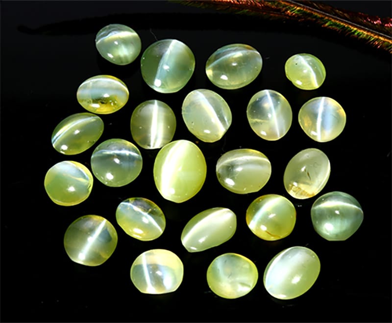 Chrysoberyl on sale cat's eye